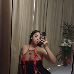 Jessi escort in Manama