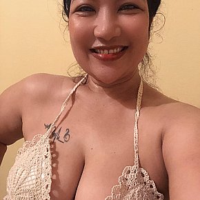 Nadene escort in Phuket offers Erotic massage services