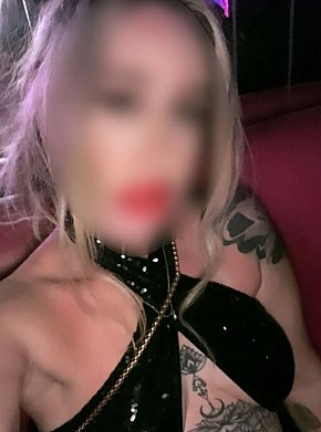 Allison Sin Operar escort in Buckinghamshire offers Masaje erótico
 services