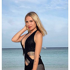 Monica Modelo/Ex-modelo escort in  offers Beijar services