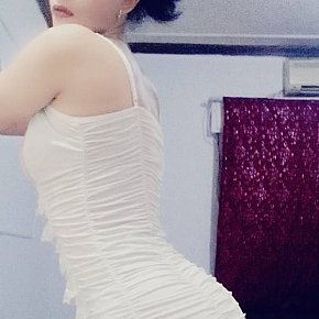 Dareen escort in  offers Footjob services