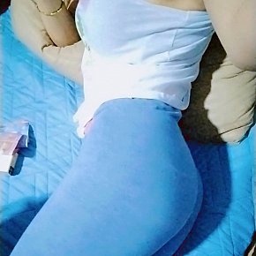 Dareen escort in  offers Footjob services