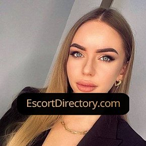 Mia Vip Escort escort in  offers Posição 69 services