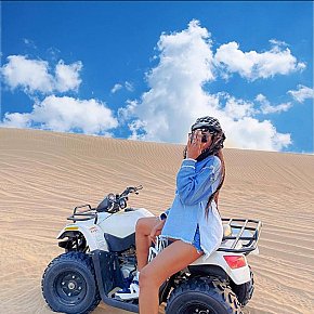 Susan escort in Abu Dhabi offers Garganta profunda
 services