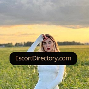 Marta Vip Escort escort in Luxembourg offers Foot Fetish services