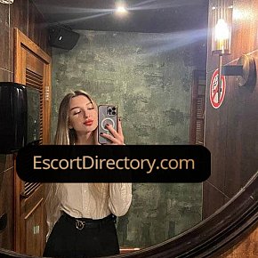 Marta Vip Escort escort in Luxembourg offers French Kissing services