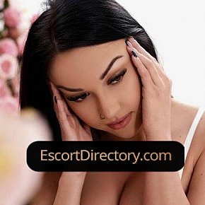 Whitney Vip Escort escort in  offers Beso Negro (recibir)
 services
