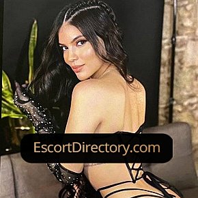 Sara Completamente Natural escort in  offers Posição 69 services
