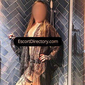 Emma Madura escort in Brussels offers Faz de conta e fantasias services