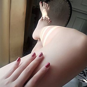 Emily escort in Muscat offers Massagem erótica services
