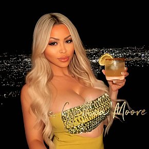 Cynthia escort in Amsterdam offers Juegos con dildo
 services