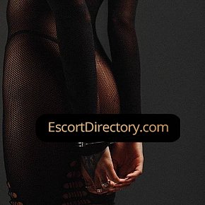 Victoria Vip Escort escort in  offers Embrasser avec la langue services