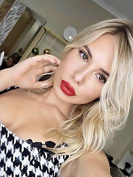 Suzanne