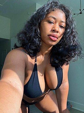 Glory Fitness Girl escort in Lagos offers 69 services