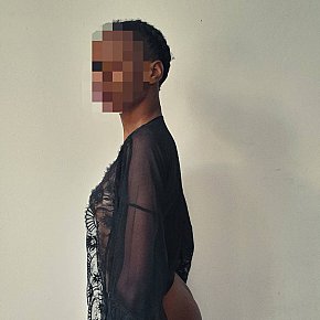 Mona Completamente Natural escort in Lisbon offers Sexo em diferentes posições services
