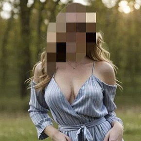 Laura Matură escort in  offers Masaj erotic services