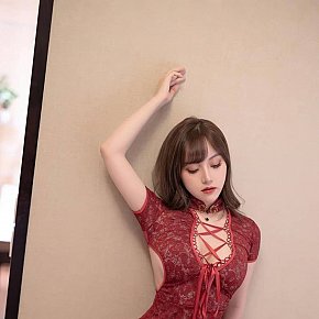 Murasaki-from-Japan All Natural
 escort in Singapore City offers Cum on Face services