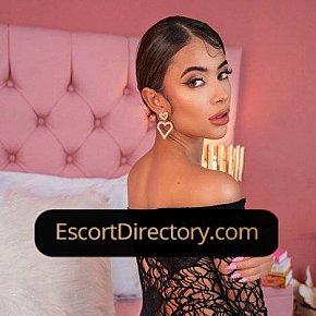 Nia Vip Escort escort in Barcelona offers Squirting services