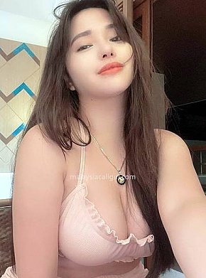 Luna Fitness Girl
 escort in Kuala Lumpur offers Blowjob with Condom services