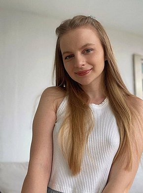 Angelika-Braun escort in Berlin offers Intimate massage services