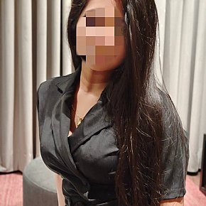 sanjana Mûre escort in Ahmedabad offers Ejaculation sur le corps services