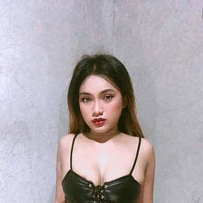 Leigh-Collins Super Booty
 escort in Manila offers Kissing if good chemistry services