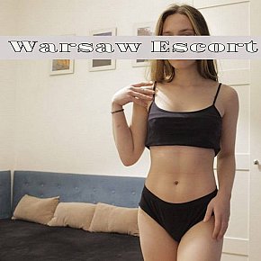 Violet Tetas Enormes escort in Warsaw offers Venida en la cara
 services