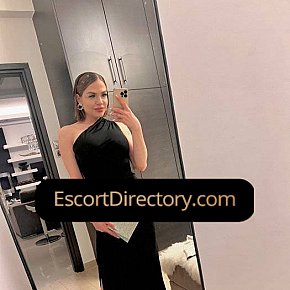 Lisa Vip Escort escort in Athens offers Beso francés
 services