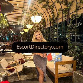 Valery Superpeituda escort in Wien offers Beijo Grego (receber) services