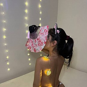 Sabrina Completamente Naturale escort in London offers Massaggio erotico services