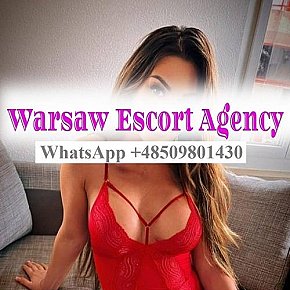 Jasmine All Natural
 escort in Warsaw offers Intimate massage services