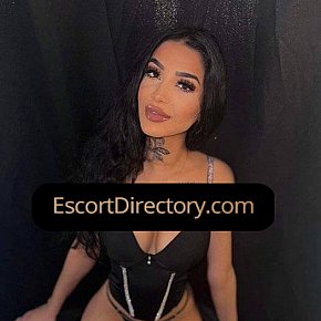 Claudia escort in Budapest offers Padrona (soft) services