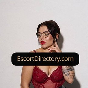 Isa Vip Escort escort in Prague offers Striptease/Lapdance services