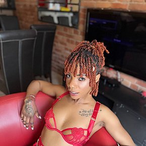 Sinal Vip Escort escort in  offers Ejaculation sur le corps services