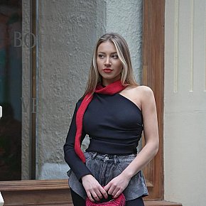 Esmee Natürlich escort in Amsterdam offers Zungenküsse services