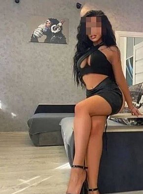 Dream-Lady escort in Cluj-Napoca offers Jeux de rôles et fantasmes services