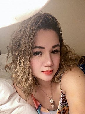 EllaParty All Natural
 escort in Hong Kong offers Blowjob with Condom services