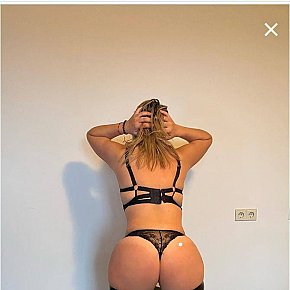 Angela-Oliveira Vip Escort escort in Santos  offers 69 Position services