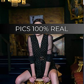 Ariana Naturală escort in Wien offers Masaj intim services