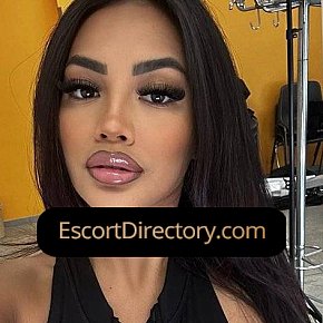 Jessica escort in  offers Chuva Dourada (dar) services