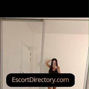 Viktoria Vip Escort escort in  offers Massagem erótica services