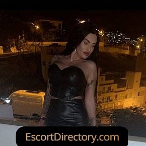 Desire escort in Luxembourg offers Sborrata sull corpo services