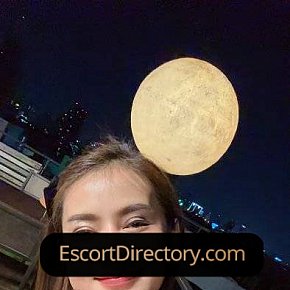 Creamy escort in Bangkok offers Massaggio alla prostata services