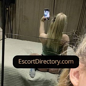 Emi escort in  offers sexo oral sem preservativo services