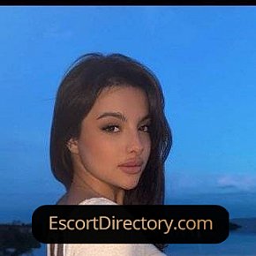 Alexa-Sweet escort in Frankfurt offers Fotos privadas services