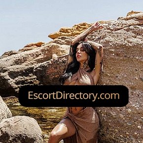 Ivy Vip Escort escort in London offers Sexe dans différentes positions services