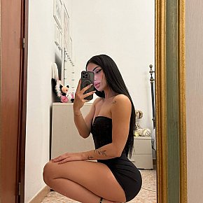 Mae Garota Fitness escort in  offers Masturbação services