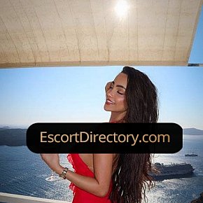 Maria Vip Escort escort in Dubai offers Kissing services