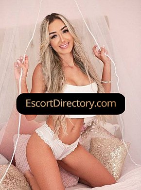 Maya-Trindade Vip Escort escort in Rotterdam offers Handjob services