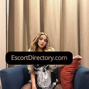 Sage escort in Hong Kong offers Cum in Mouth services